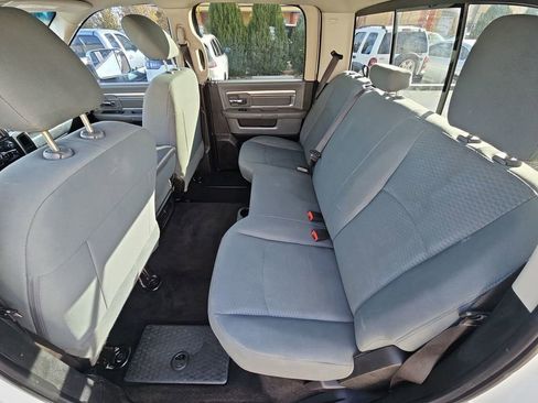 Used 2017 RAM 2500 SLT image 17