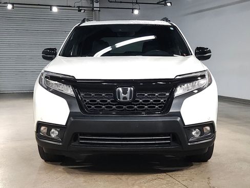Used 2019 Honda Passport Touring image 2