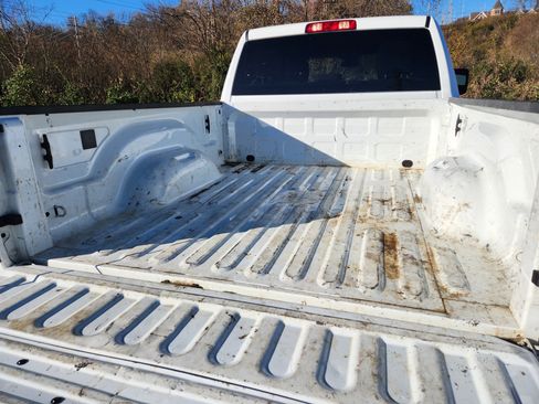Used 2024 RAM 2500 Big Horn image 15