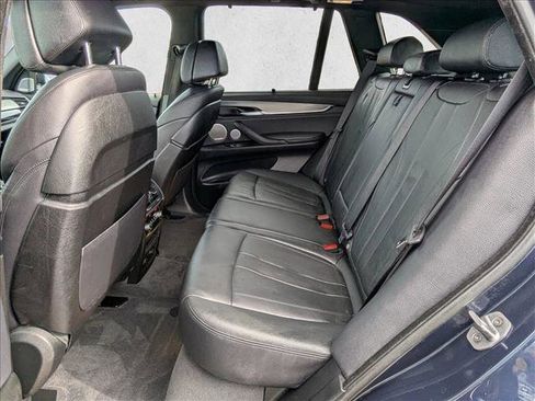 Used 2017 BMW X5 xDrive50i image 17