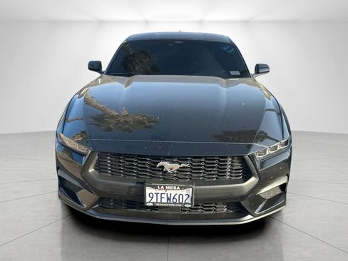 Used 2025 Ford Mustang Coupe image 2