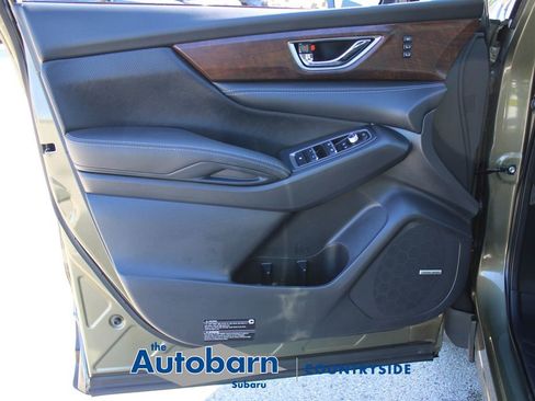 Certified 2025 Subaru Ascent Touring AWD/4WD image 9