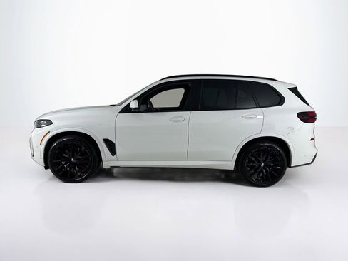 Used 2024 BMW X5 sDrive40i w/ M Sport Package image 2