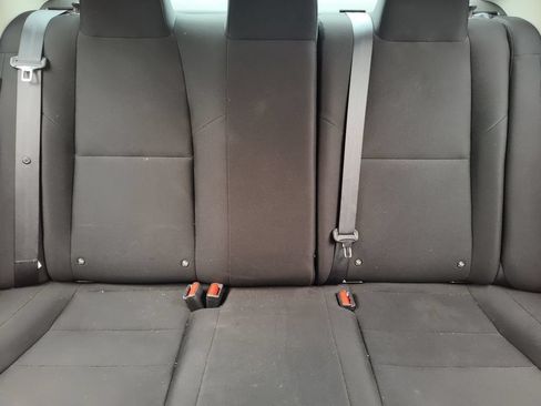 Used 2025 Nissan Sentra S FWD image 33