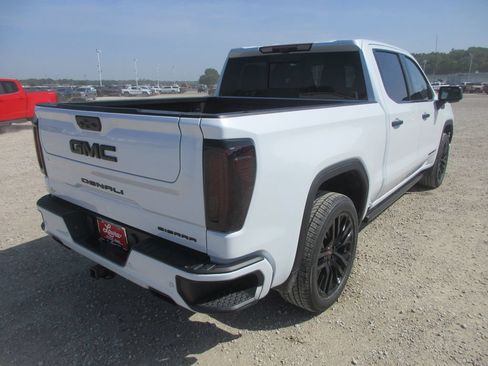 New 2026 GMC Sierra 1500 Denali w/ Denali Reserve Package AWD/4WD image 5