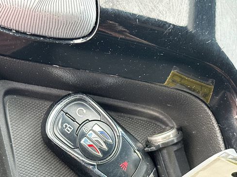 Used 2025 Buick Envista Sport Touring FWD image 34