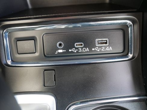 Used 2025 Subaru Ascent Premium AWD/4WD image 33
