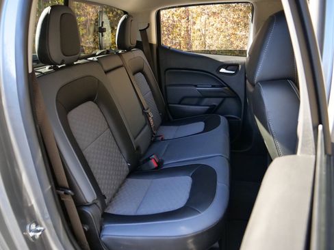 Used 2022 Chevrolet Colorado Z71 image 36