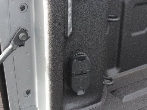 New 2026 GMC Sierra 3500 SLT w/ SLT Premium Package image 55