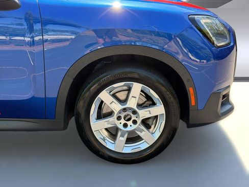 Certified 2025 MINI Cooper Countryman S w/ Comfort Package Max AWD/4WD image 12