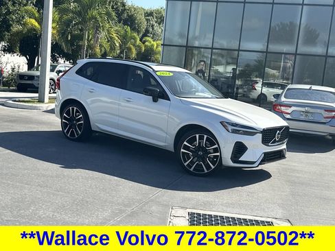 Used 2024 Volvo XC60 T8 Ultimate w/ Protection Package Premier AWD/4WD image 2
