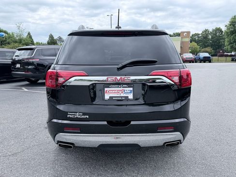 Used 2019 GMC Acadia Denali w/ Technology Package FWD image 7