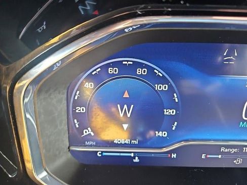 Used 2024 Chevrolet Silverado 2500 High Country w/ High Country Premium Package image 29