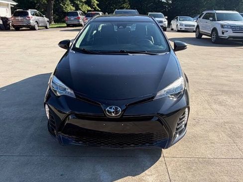 Used 2017 Toyota Corolla SE w/ Carpet Mat Package (TMS) FWD image 7