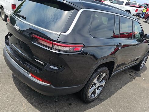 Used 2024 Jeep Grand Cherokee L Limited AWD/4WD image 4
