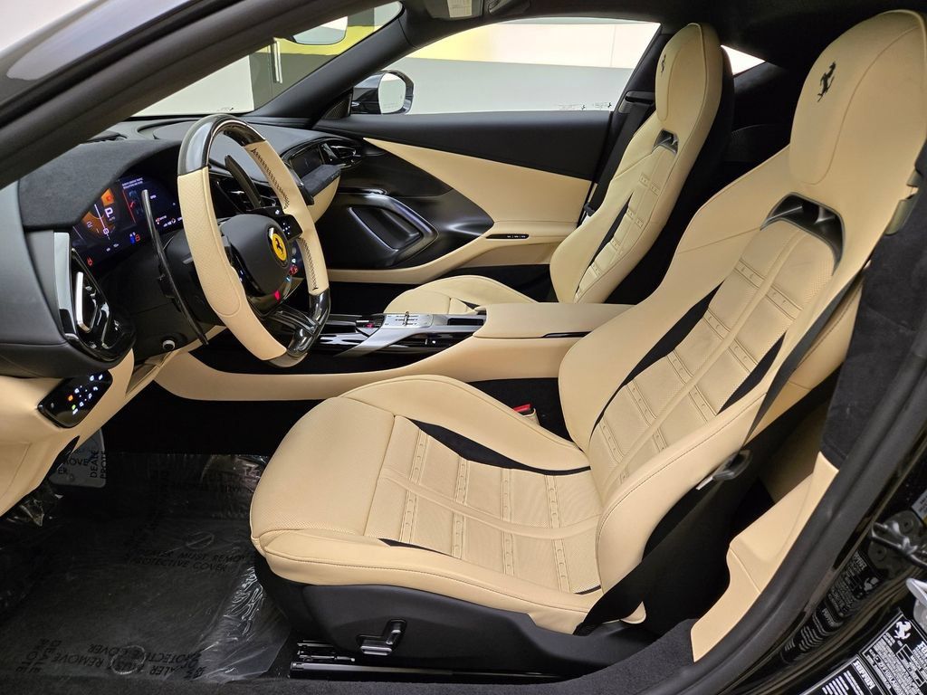 Used 2025 Ferrari 12Cilindri RWD image 15