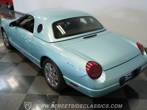 Used 2002 Ford Thunderbird image 25