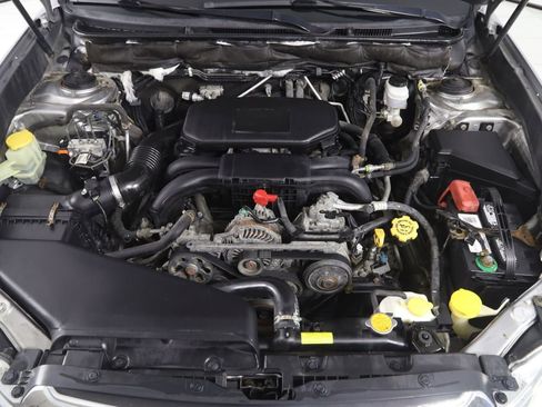 Used 2011 Subaru Outback 2.5i Limited w/ PWR Moonroof Pkg image 43