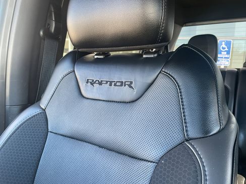 Used 2019 Ford F150 Raptor w/ Equipment Group 801A Mid image 39