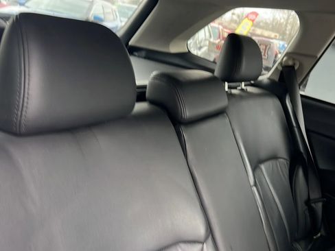 Used 2010 Subaru Outback 2.5i Limited image 24