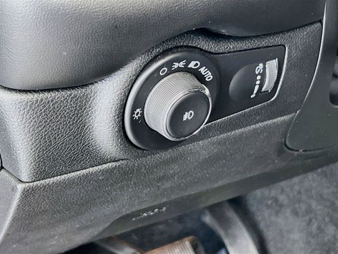 Used 2021 Dodge Durango Citadel w/ Technology Group AWD/4WD image 14