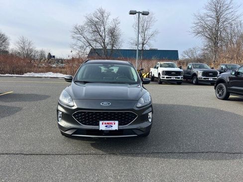 Used 2020 Ford Escape SEL image 2