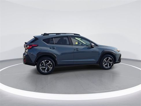 Used 2024 Subaru Crosstrek 2.0i Premium image 9