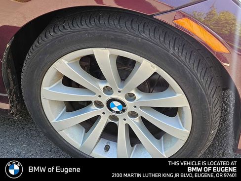 Used 2009 BMW 328i Sedan w/ Premium Pkg RWD image 8