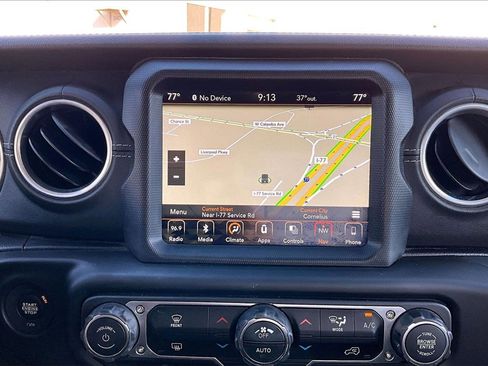 Certified 2018 Jeep Wrangler Unlimited Sahara image 12