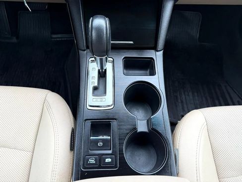 Used 2016 Subaru Outback 2.5i Limited w/ Popular Package #4 image 19