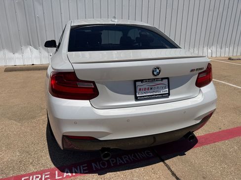 Used 2016 BMW M235i Coupe RWD image 6