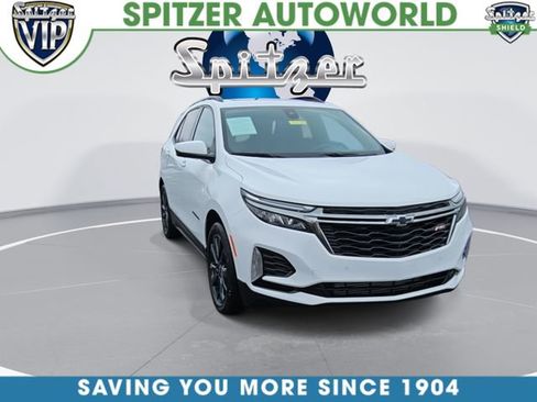 Used 2023 Chevrolet Equinox RS image 3