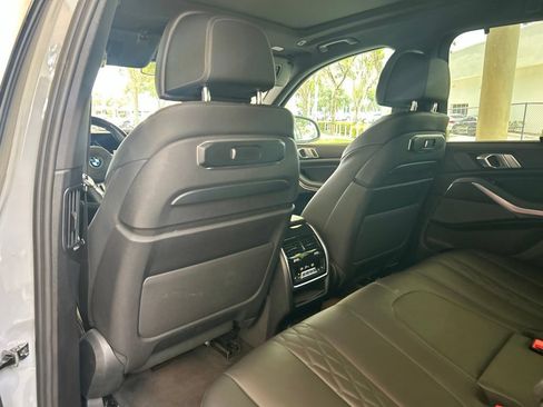 Used 2024 BMW X5 M60i AWD/4WD image 39