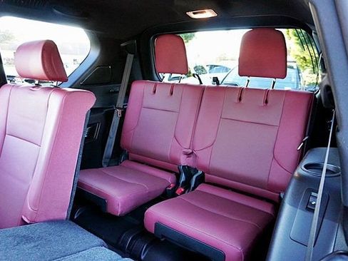 Used 2023 Lexus GX 460 Premium w/ Premium Plus Package image 20