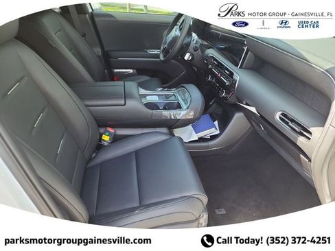 New 2026 Hyundai Palisade Calligraphy AWD/4WD image 8