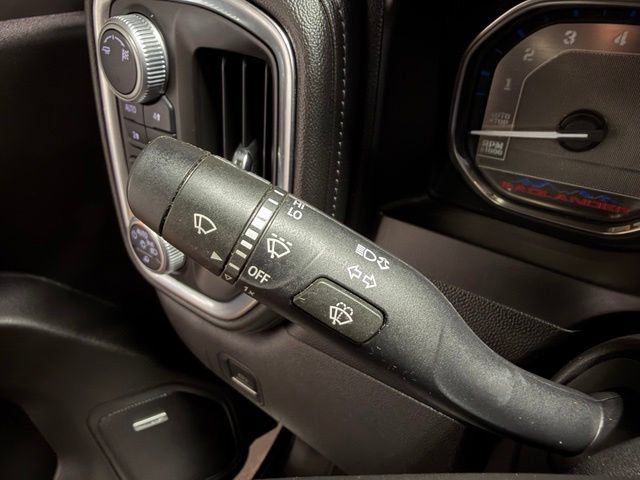 Used 2019 GMC Sierra 1500 SLT w/ SLT Premium Package AWD/4WD image 37