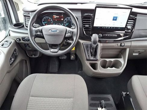 Used 2023 Ford Transit 350 XLT image 12