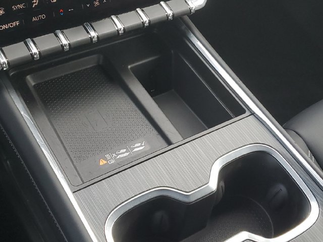 Used 2024 GMC Acadia Elevation w/ LPO, Floor Liner Package FWD image 29