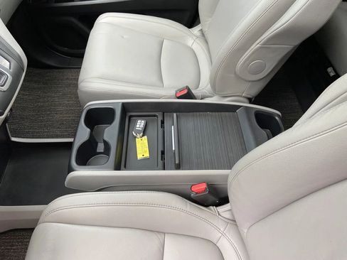 Used 2022 Honda Odyssey EX-L image 22