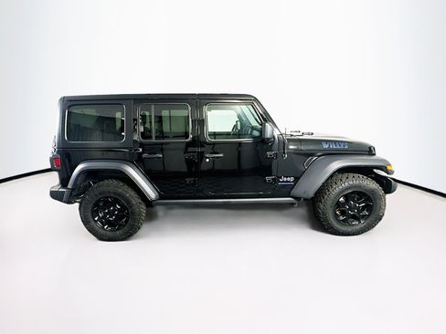 Used 2023 Jeep Wrangler Unlimited w/ Cold Weather Group AWD/4WD image 10