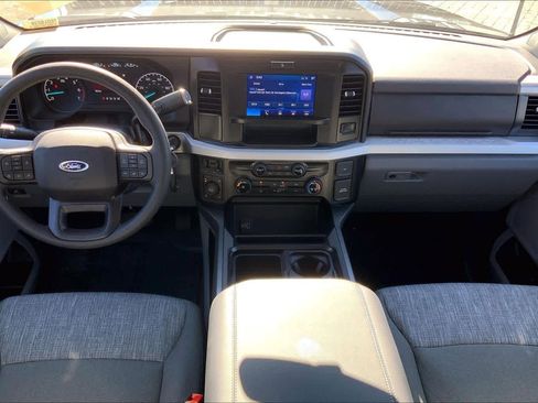 Used 2026 Ford F250 XLT w/ FX4 Off-Road Package image 14