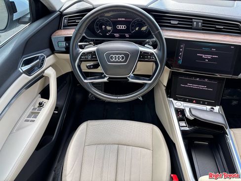 Used 2019 Audi e-tron Premium Plus AWD/4WD image 16