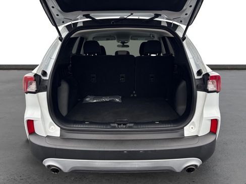 Used 2022 Ford Escape SE image 24