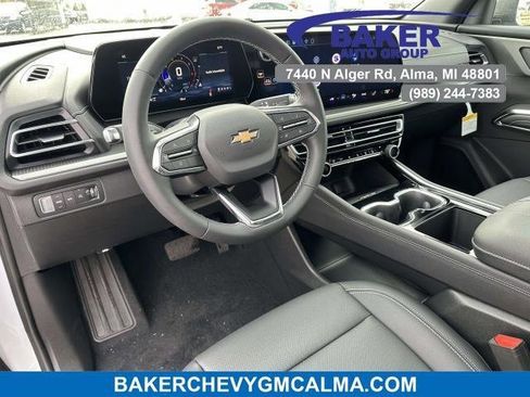 New 2026 Chevrolet Traverse LT w/ Sun and Wheel Package image 10