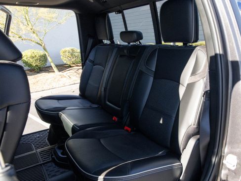 Used 2024 RAM 2500 Laramie w/ Night Edition image 44