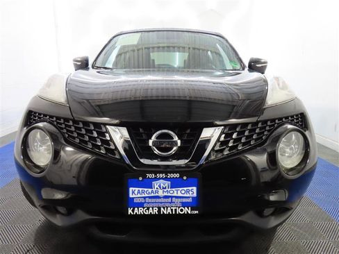 Used 2016 Nissan Juke SL FWD image 2