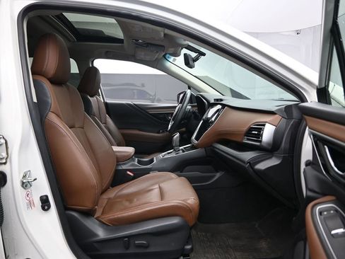 Used 2020 Subaru Outback Touring XT image 31