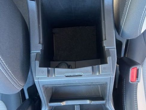 Used 2022 Subaru Forester image 24