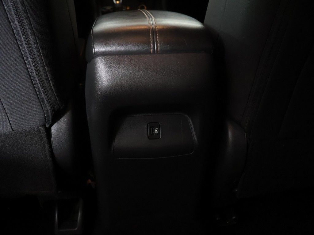 Used 2023 Nissan Sentra SR FWD image 44