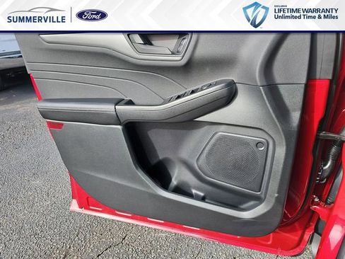 New 2026 Ford Escape Active FWD image 30